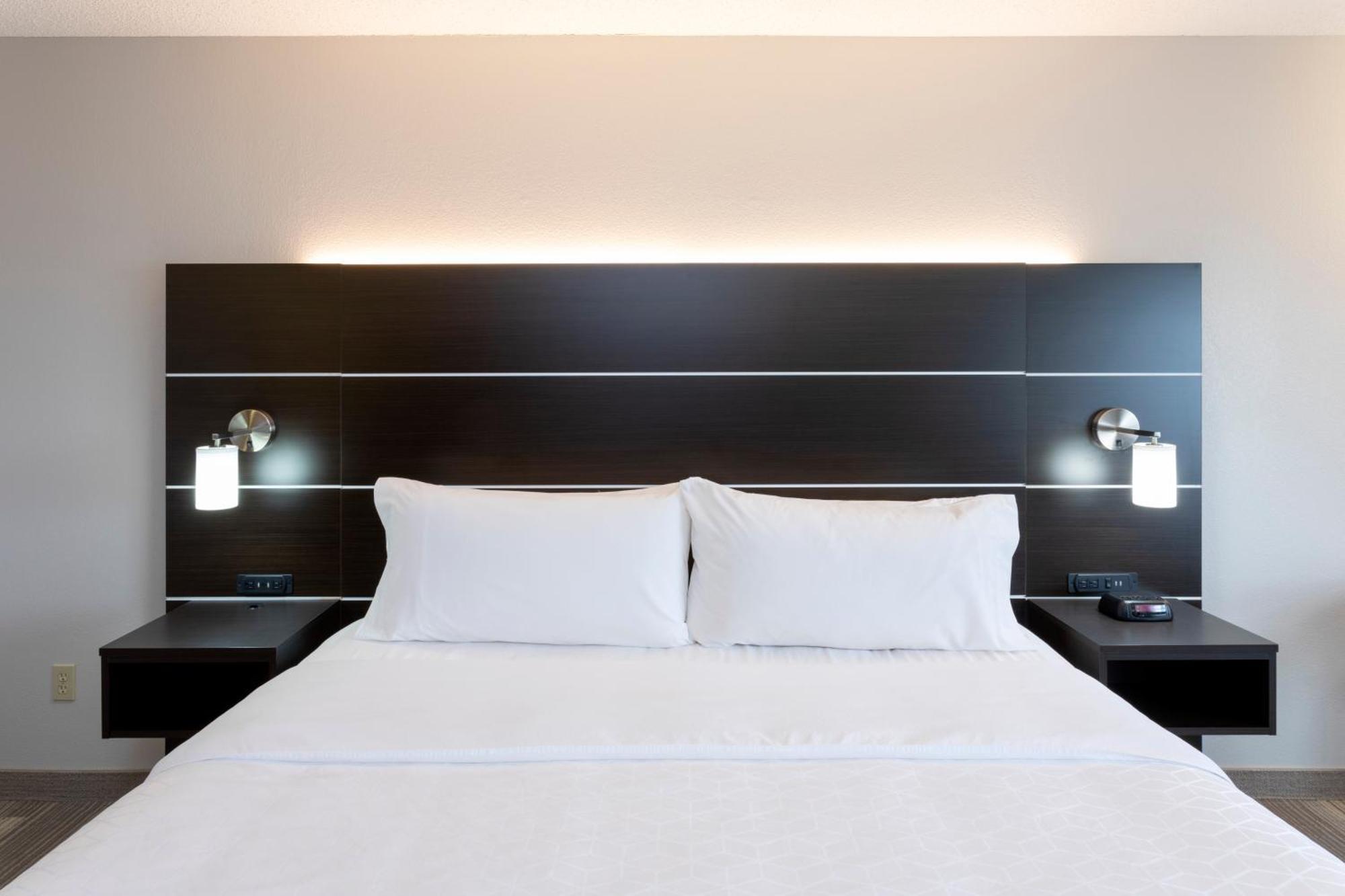 Vadnais Heights Holiday Inn Express Hotel & Suites-St. Paul By Ihg מראה חיצוני תמונה